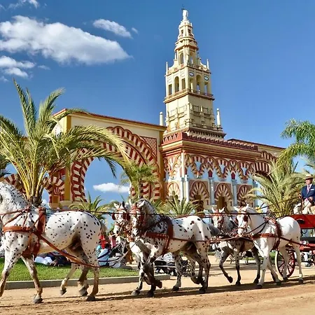 La Puerta De La Axerquia Parking Y Wifi Gratis